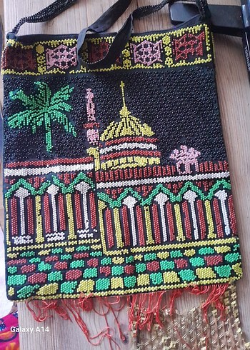 Boncuk İşlemeli Çok Renkli Kadın Çantası - Görsel 4