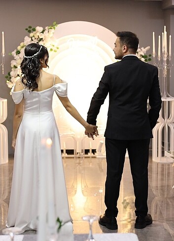 s Beden Söz nişan kıyafeti
