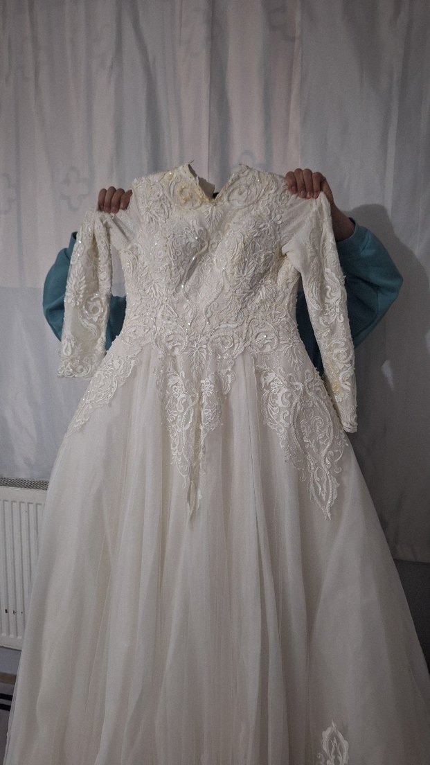 Uzun Kollu Vintage Prenses Gelinlik - Görsel 2