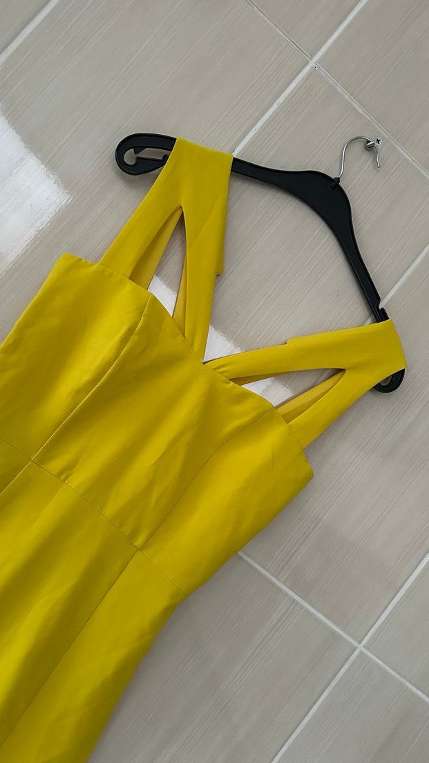 Sarı V Yakalı Uzun Abiye Elbise - Görsel 2