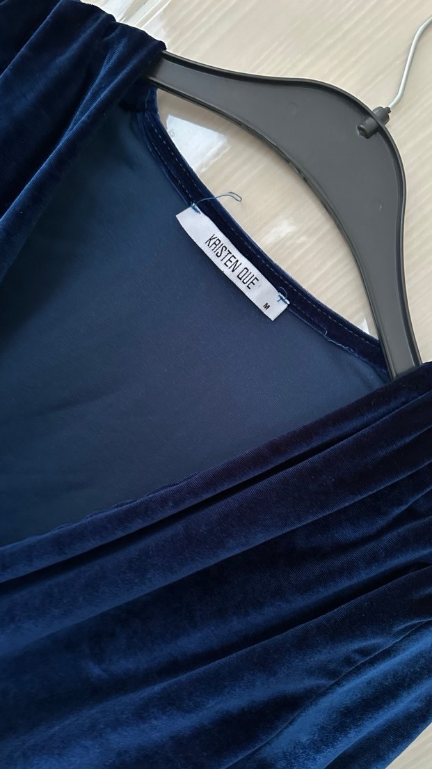 Lacivert Süet V Yaka Drapeli Kadın Bluz - Görsel 2