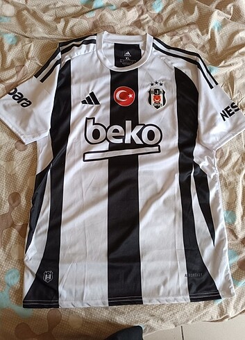 Adidas Beşiktaş yeni sezon forma