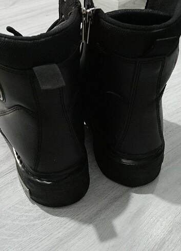 42 Beden Harley Davidson erkek bot