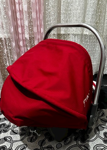 Kırmızı Bebek Oto Koltuğu Örtüsü - Görsel 10