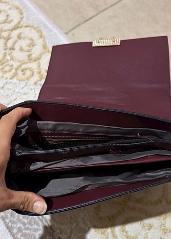 Bordo Zincir Detaylı Deri Kadın Çanta - Görsel 2