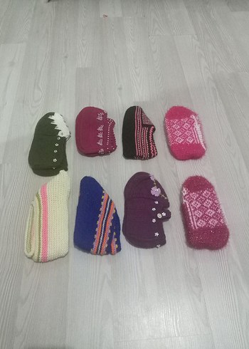 Kızlar için Renkli Örgü Ev Terlikleri - Görsel 8