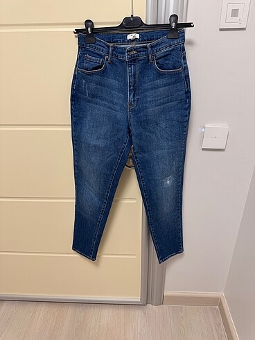 Twist jean