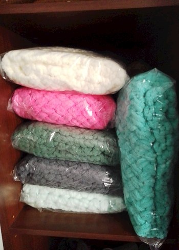 Bordo Nakışlı Renkli Battaniye - Görsel 4