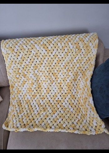 Sarı Örgü Çocuk Battaniyesi - Görsel 3