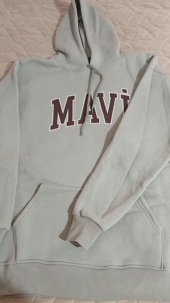 Kapşonlu Sweatshirt