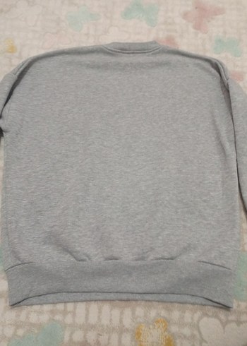 Gri Yazılı Kadın Sweatshirt - Görsel 3