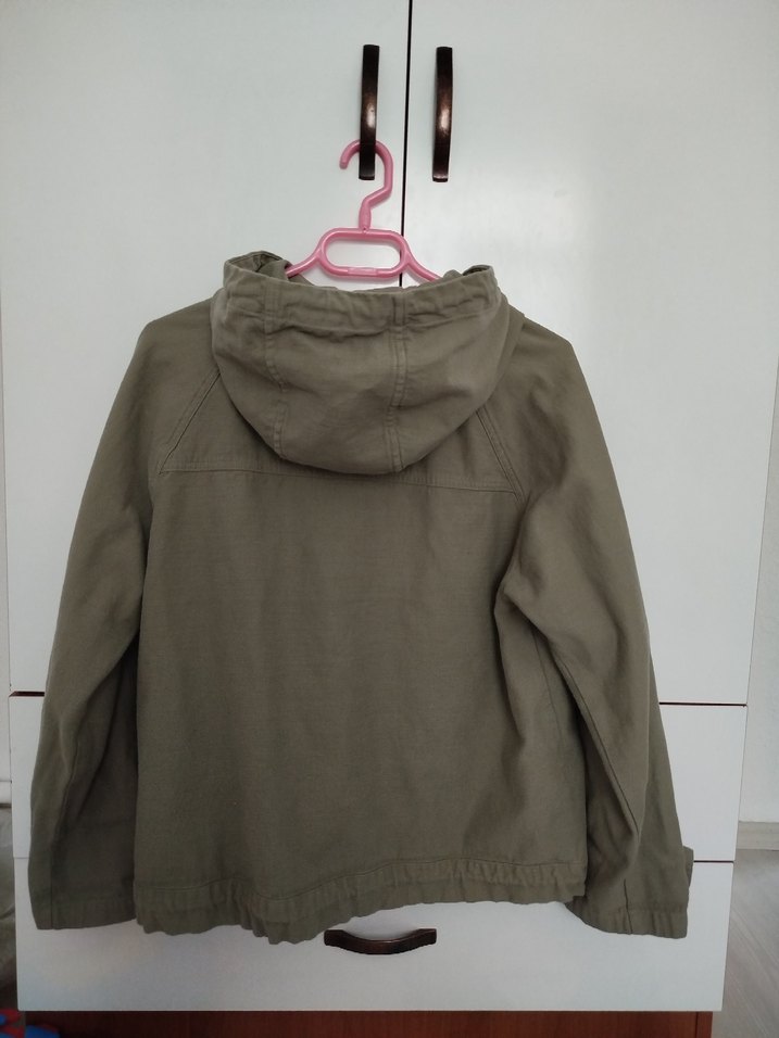 Yeşil Düğmeli Oversize Kesim Kadın Midi Ceket - Görsel 2