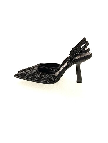 Zara Stiletto %70 İndirimli.