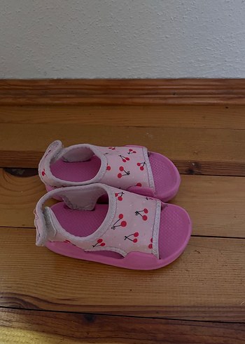 Kız Çocuk Pembe Kiraz Desenli Cırt Cırtlı Terlik - Görsel 2