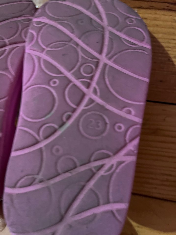 Kız Çocuk Pembe Kiraz Desenli Cırt Cırtlı Terlik - Görsel 4