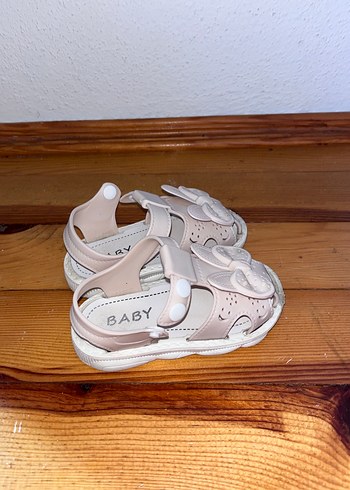 Kız Çocuk Beyaz Fiyonklu Sandalet - Görsel 2