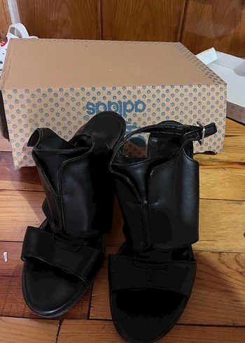 Siyah Kadın Platform Topuklu Ayakkabı - Görsel 4