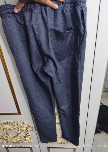 Kadın Gri Kemerli Kısa Denim Pantolon - Görsel 4