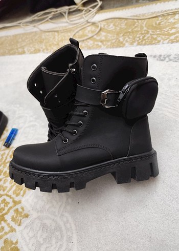 Siyah bayan Bot - Görsel 6