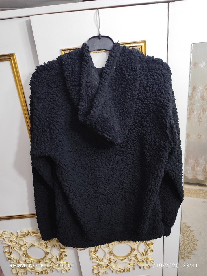 Siyah Peluş Kadın Kapüşonlu Ceket - Görsel 2