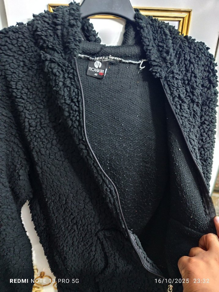 Siyah Peluş Kadın Kapüşonlu Ceket - Görsel 5