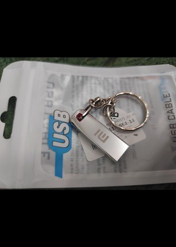 512 GB USB Flash Bellek - Görsel 3