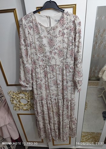 Bej Çiçekli Bohem Uzun Elbise - Görsel 2