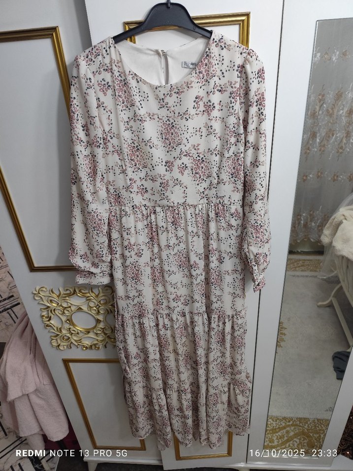 Bej Çiçekli Bohem Uzun Elbise - Görsel 2