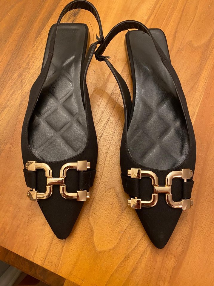 Klasik Siyah Altın renk Tokalı Kadın Babet - Görsel 2