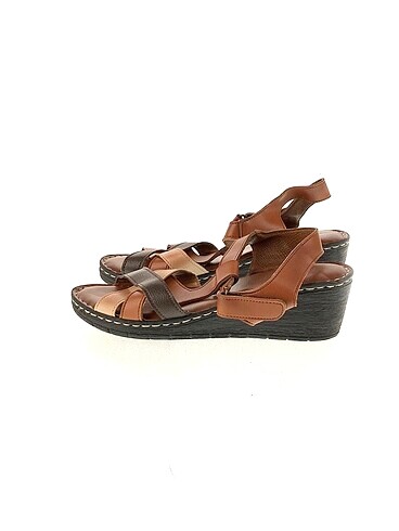 Vintage Love Sandalet %70 İndirimli.