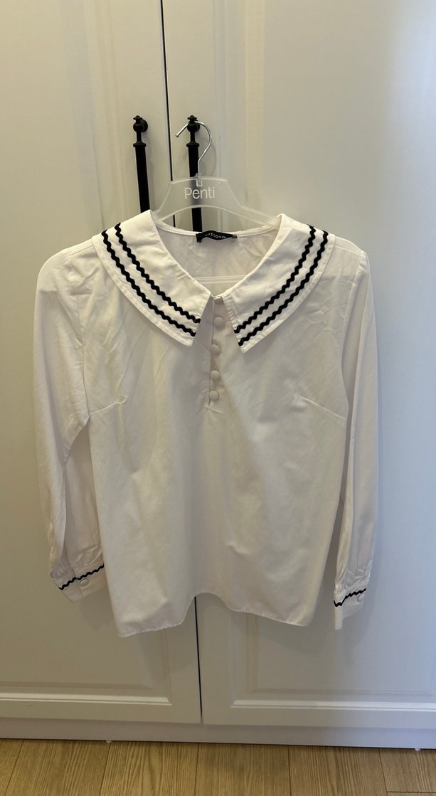 Düğmeli Beyaz Pamuklu Kadın Gömlek - Görsel 4