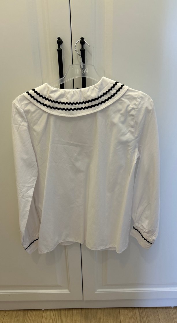 Düğmeli Beyaz Pamuklu Kadın Gömlek - Görsel 3