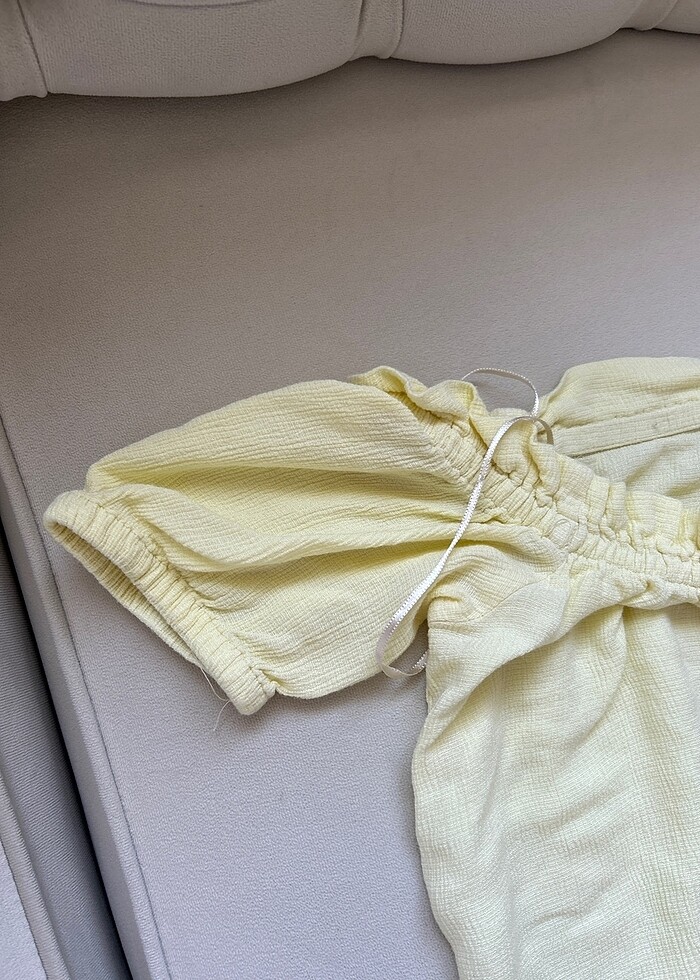 Sarı kolsuz bluz - Görsel 3