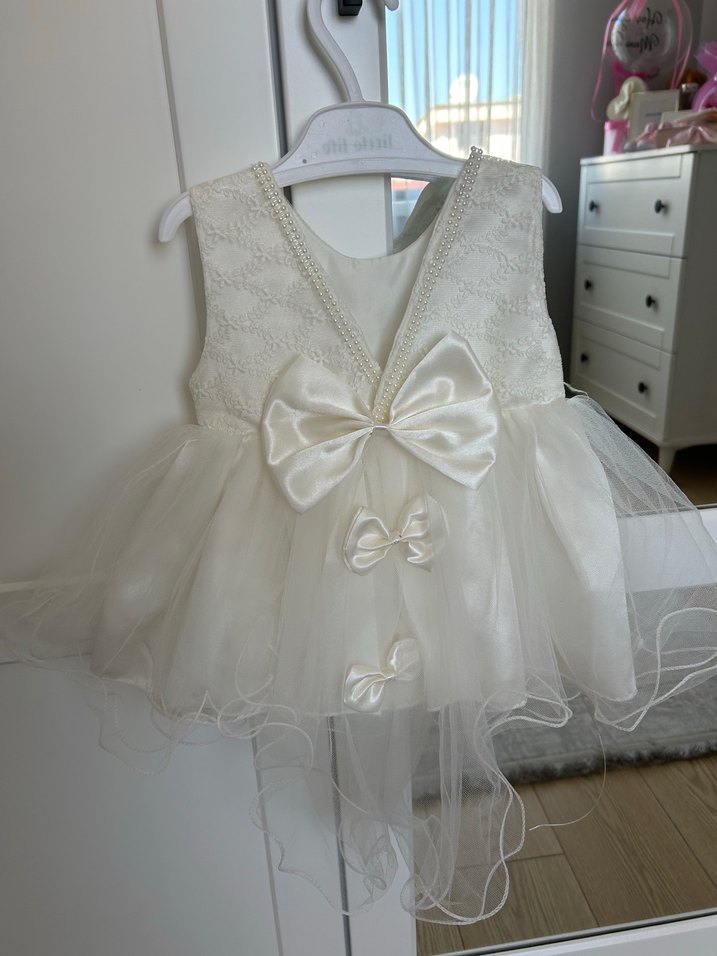 Kız bebek Beyaz Dantelli Kolsuz Elbise - Görsel 2