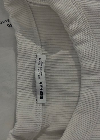 Bershka Kadın Beyaz Yüksek Yakalı Atlet