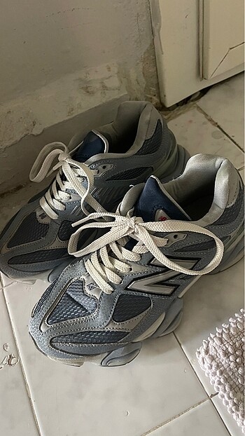37 Beden New balance 9060 mavi