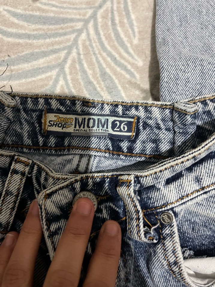 Yırtmaçlı Jean - Görsel 4