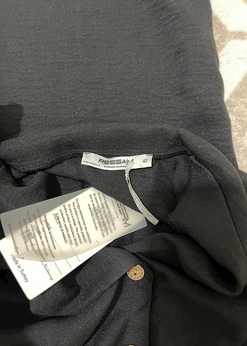 Siyah Keten V Yaka Düğmeli Uzun Tulum - Görsel 5