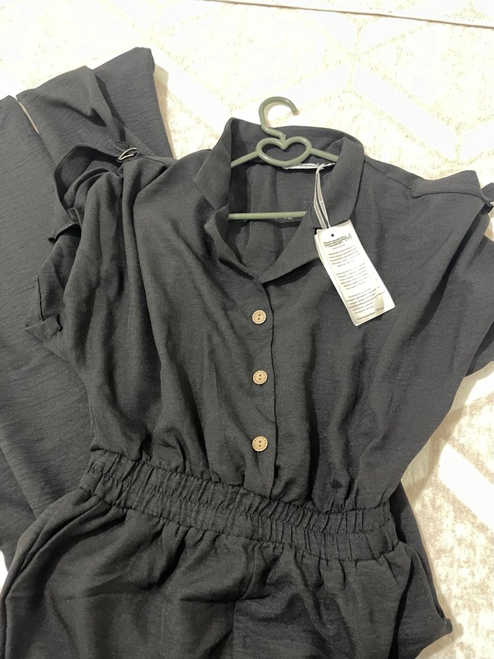 Siyah Keten V Yaka Düğmeli Uzun Tulum - Görsel 3