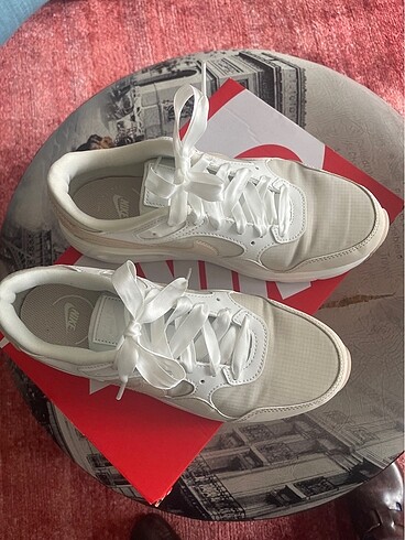 38,5 Beden ten rengi Renk Kadın Nike Air max , orjinal