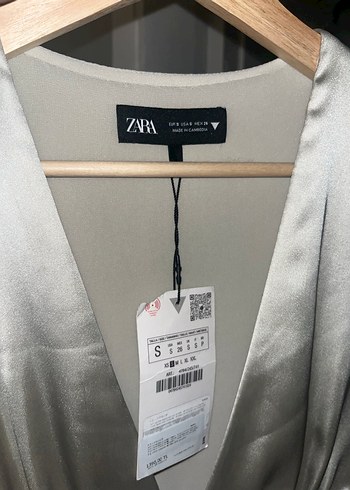 s Beden Bej Mini Kadın V Yaka ZARA elbise