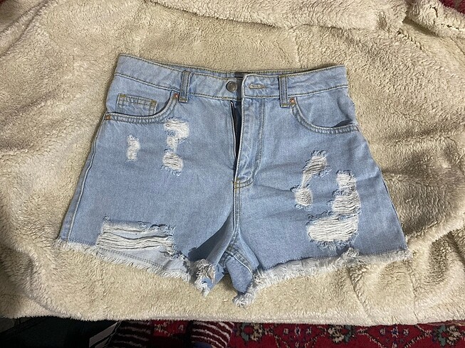 LC Waikiki kot mini şort