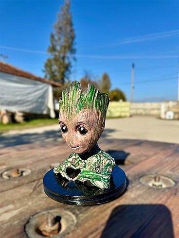 Baby Groot Saksı