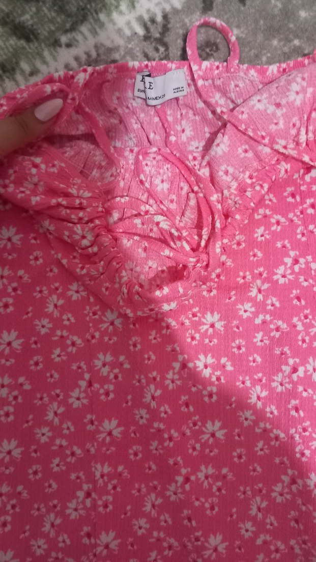 Pembe Çiçekli yırtmaçlı elbise - Görsel 4