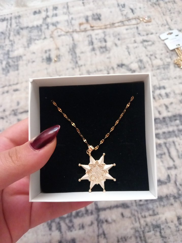 Diger Parlak Altın Zincir Detaylı Kadın Kolye - Görsel 2