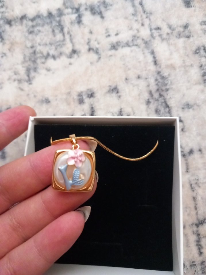 vintage  çicek kabartmali çelik kolye - Görsel 3