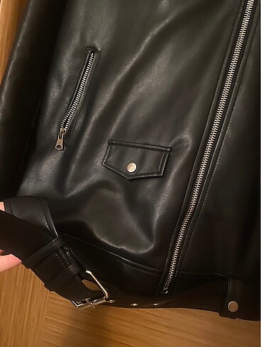 xl Beden Stradivarius deri ceket