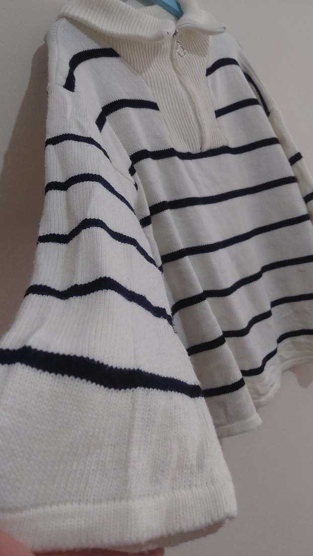 Çizgili Beyaz Gri Triko Kadın Kazak - Görsel 2
