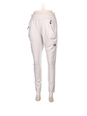 Adidas Eşofman Altı %70 İndirimli.