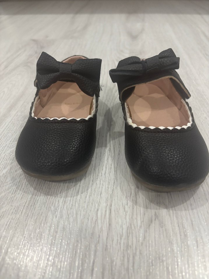 Kız Çocuk Siyah Fiyonklu Babet Ayakkabı - Görsel 5